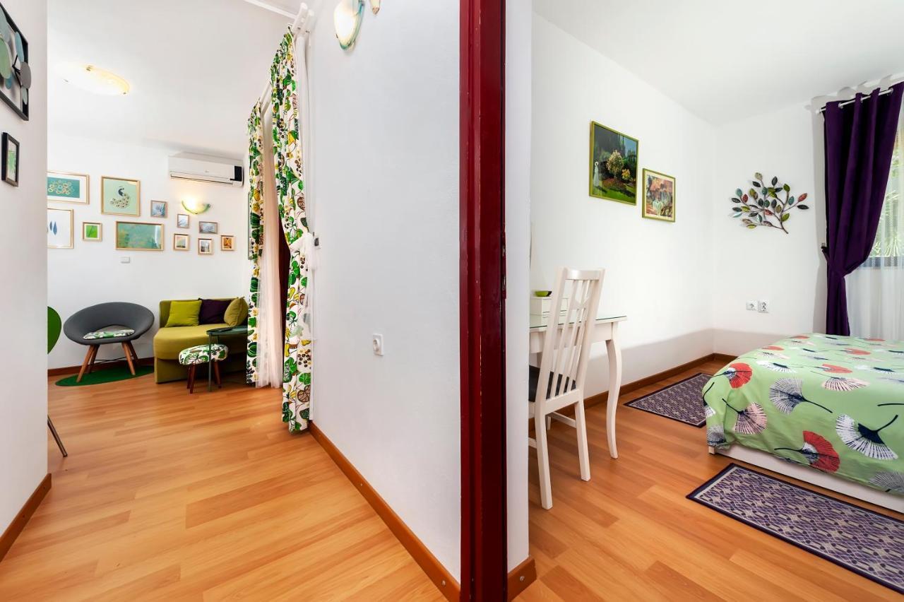 Apartments Aja And Stefy โรวีน ภายนอก รูปภาพ