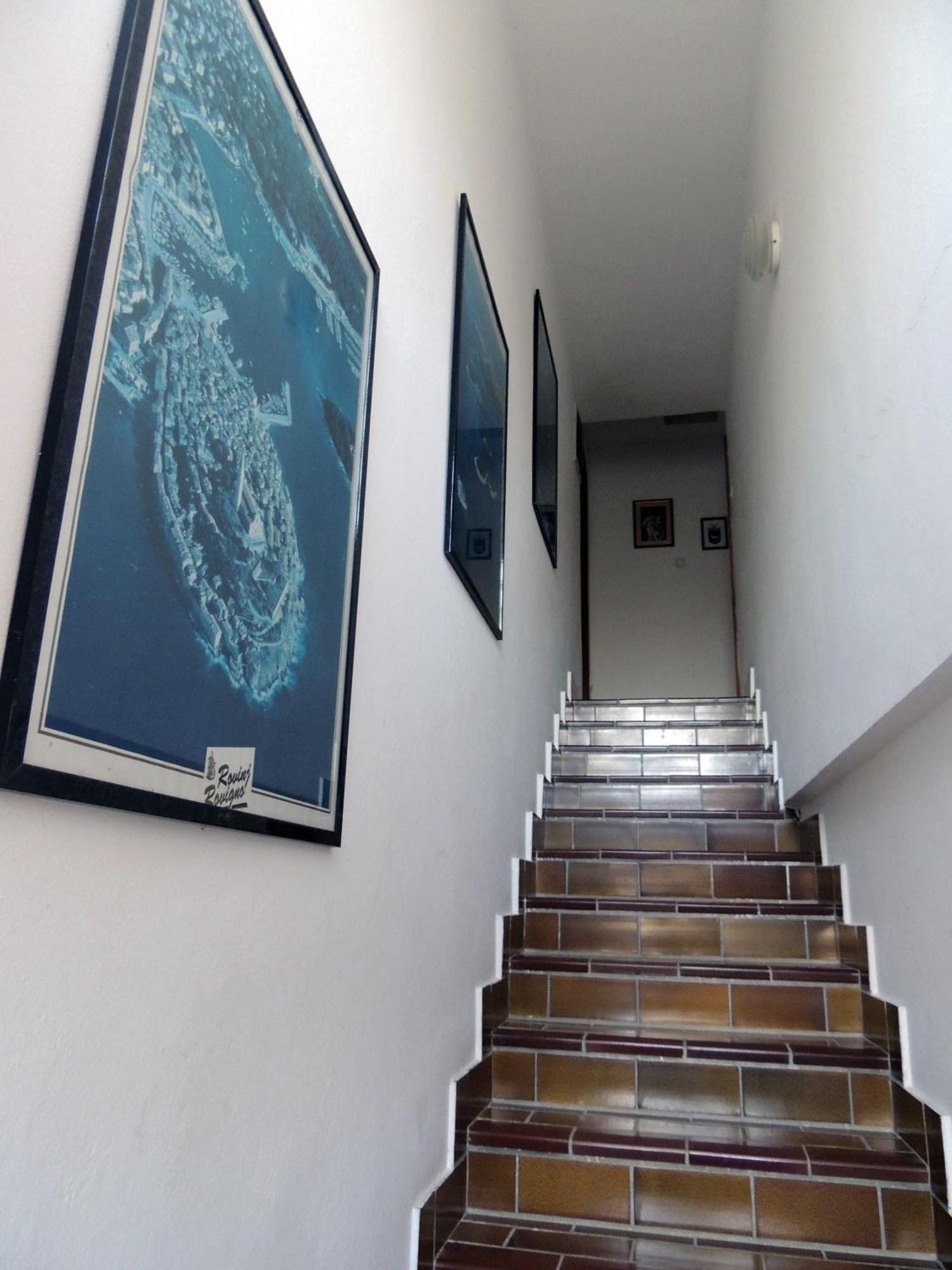 Apartments Aja And Stefy โรวีน ห้อง รูปภาพ